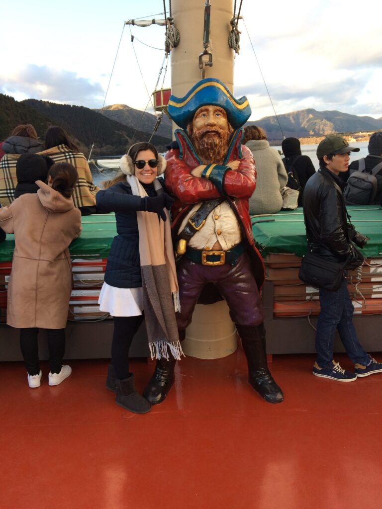 Barco pirata Hakone
