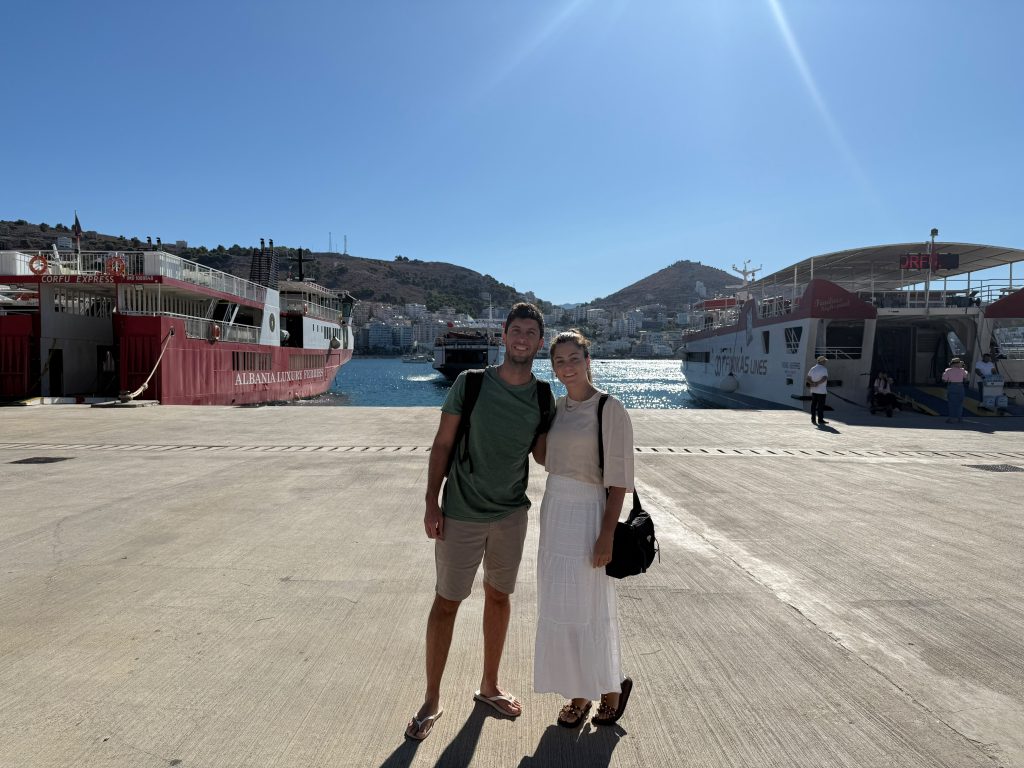 Ferry a caminho de Corfu